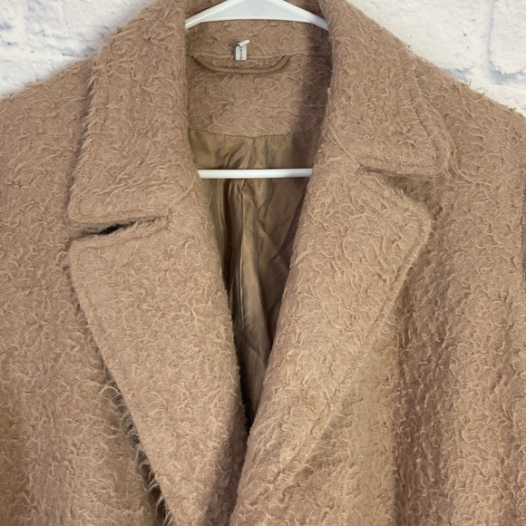 Helmut Lang camel shaggy alpaca coat medium - Picture 3 of 11